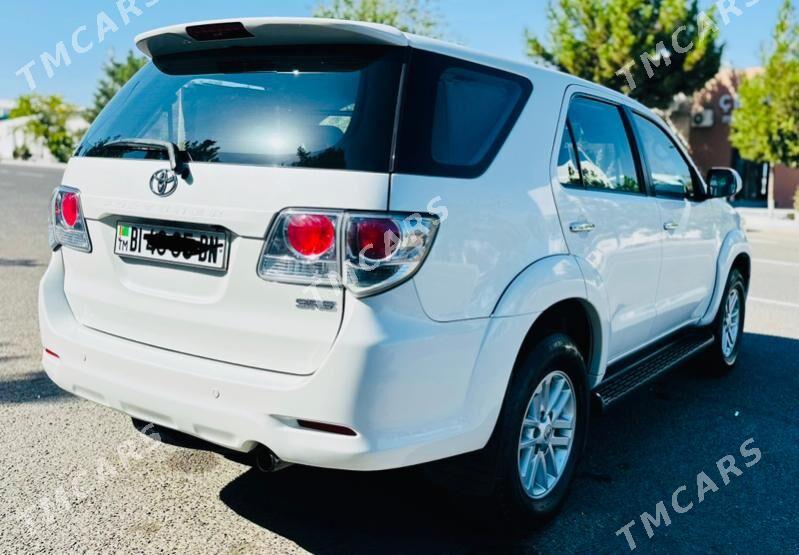 Toyota Fortuner 2013 - 340 000 TMT - Türkmenbaşy - img 5