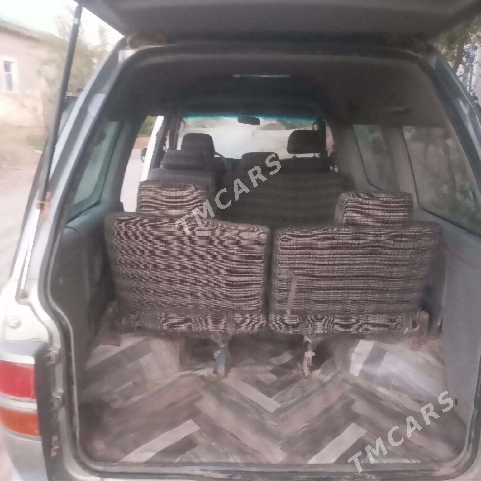 Toyota Town Ace 1994 - 35 000 TMT - Гурбансолтан Едже - img 7