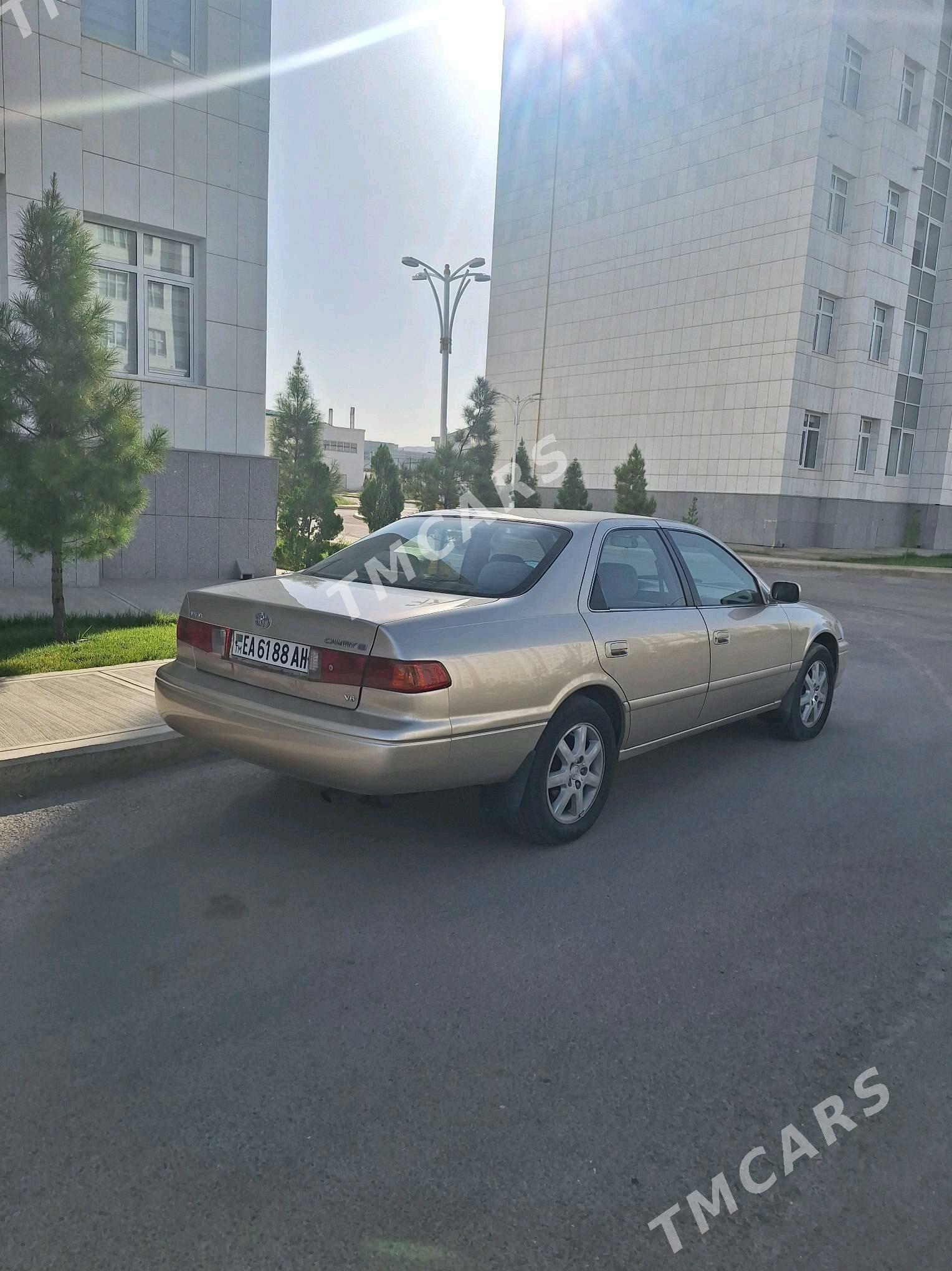 Toyota Camry 2000 - 154 000 TMT - Bäherden - img 4