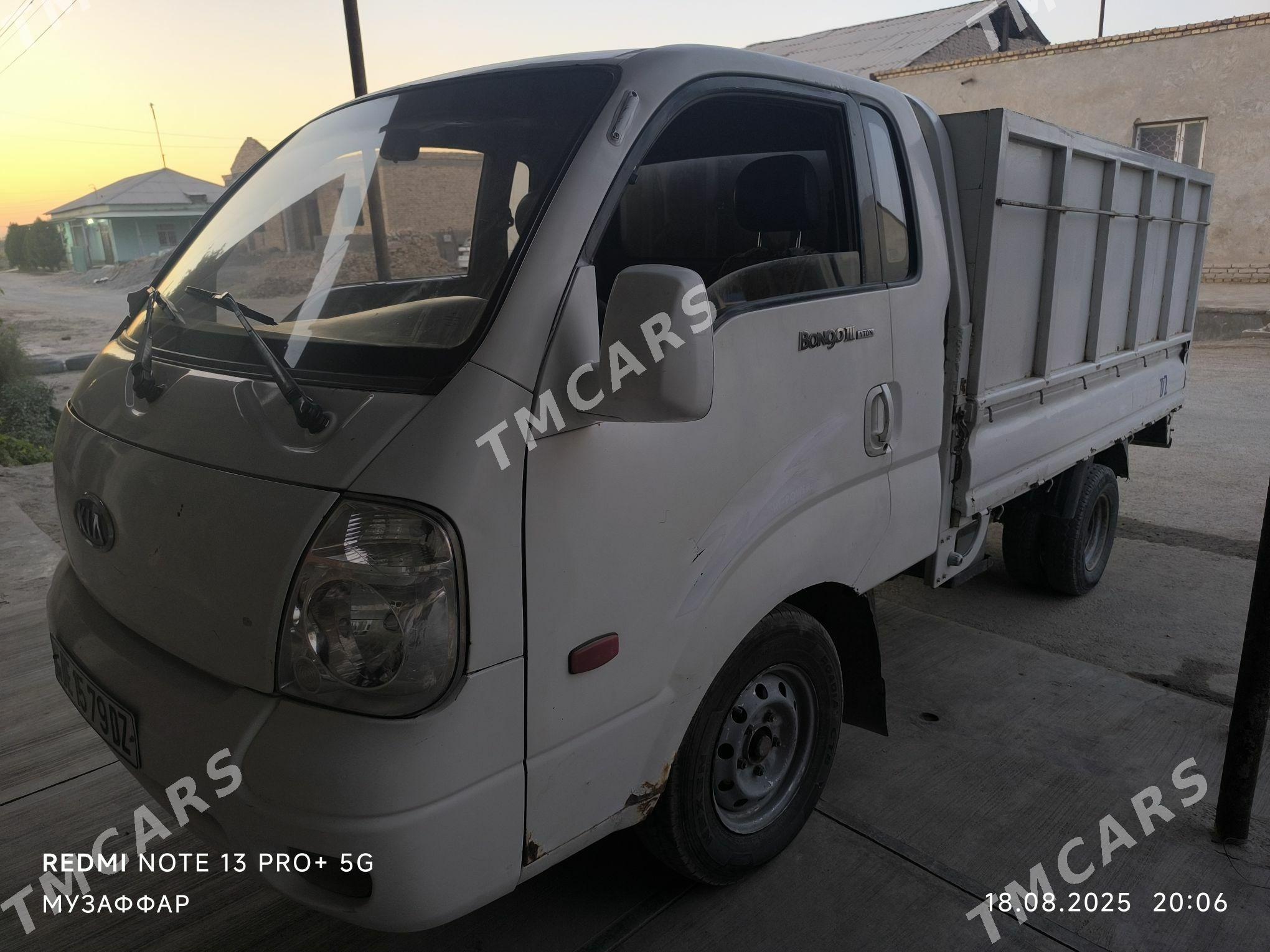 Kia Bongo 2005 - 120 000 TMT - Daşoguz - img 3