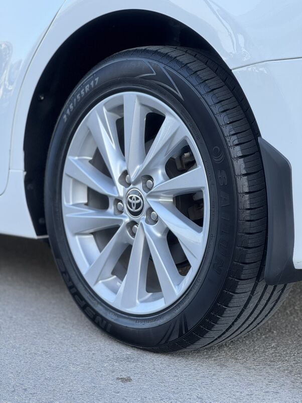 Toyota Camry 2021 - 325 000 TMT - Balkanabat - img 4