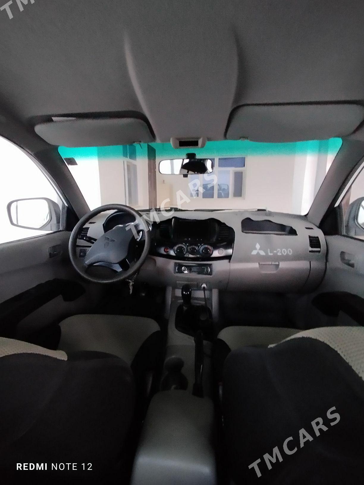 Mitsubishi L200 2012 - 190 000 TMT - Aşgabat - img 2
