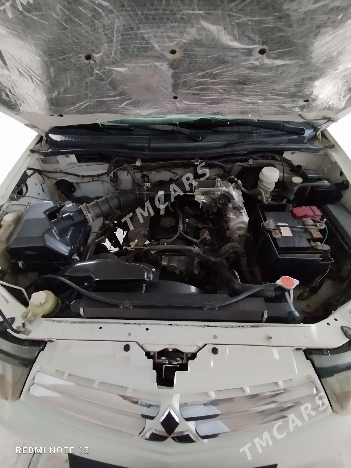 Mitsubishi L200 2012 - 190 000 TMT - Aşgabat - img 6