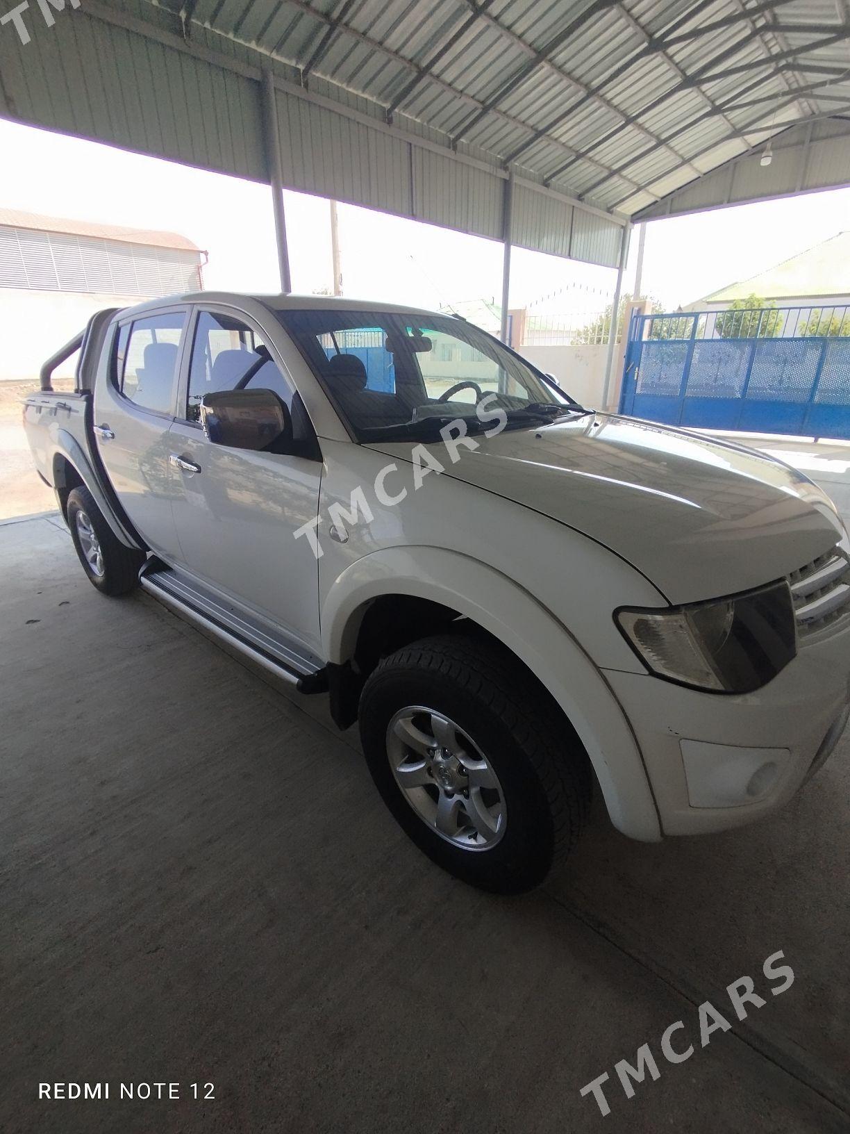 Mitsubishi L200 2012 - 190 000 TMT - Aşgabat - img 5