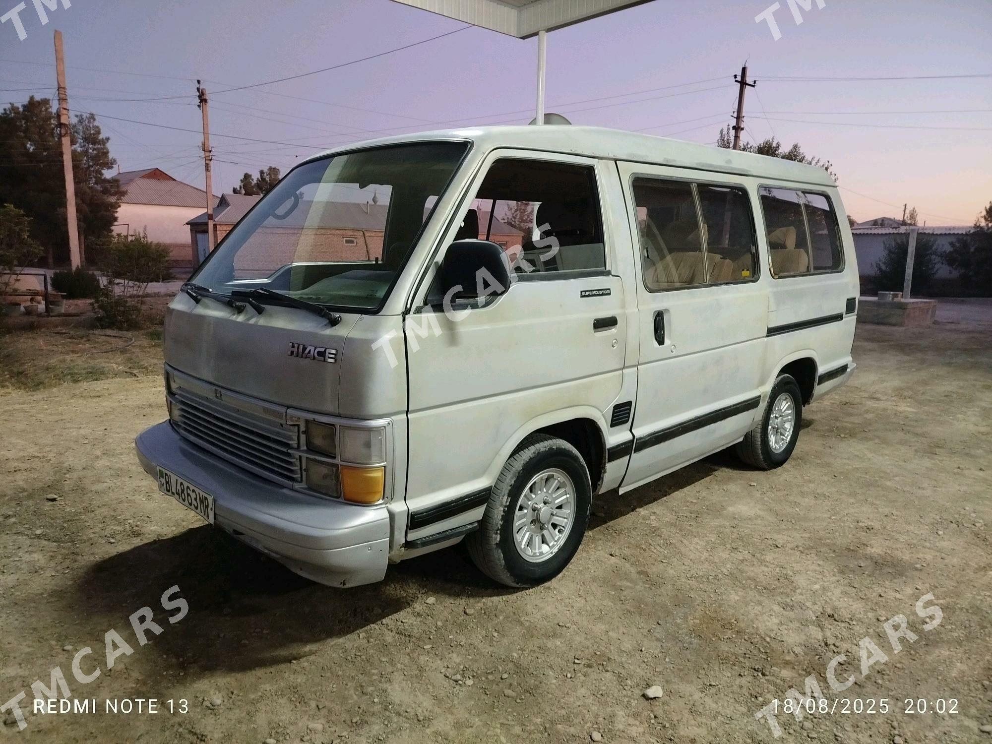 Toyota Hiace 1987 - 40 000 TMT - Murgap - img 4