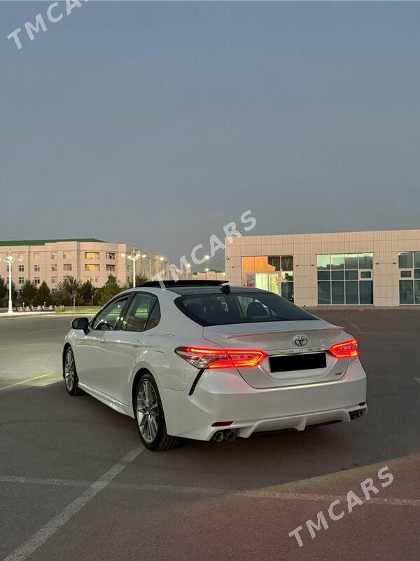 Toyota Camry 2020 - 400 000 TMT - Гуртли - img 4