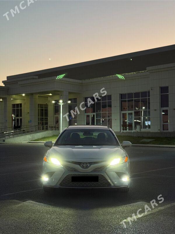 Toyota Camry 2020 - 400 000 TMT - Гуртли - img 6