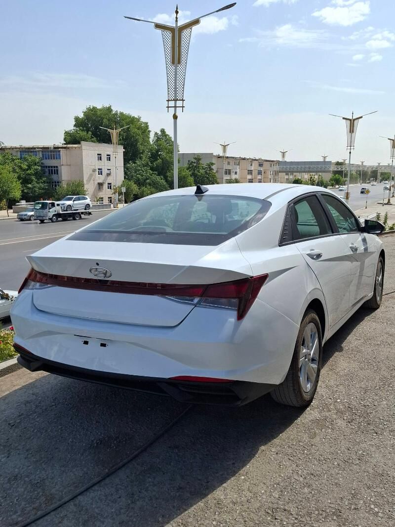 Hyundai Elantra 2022 - 243 700 TMT - 11 mkr - img 4
