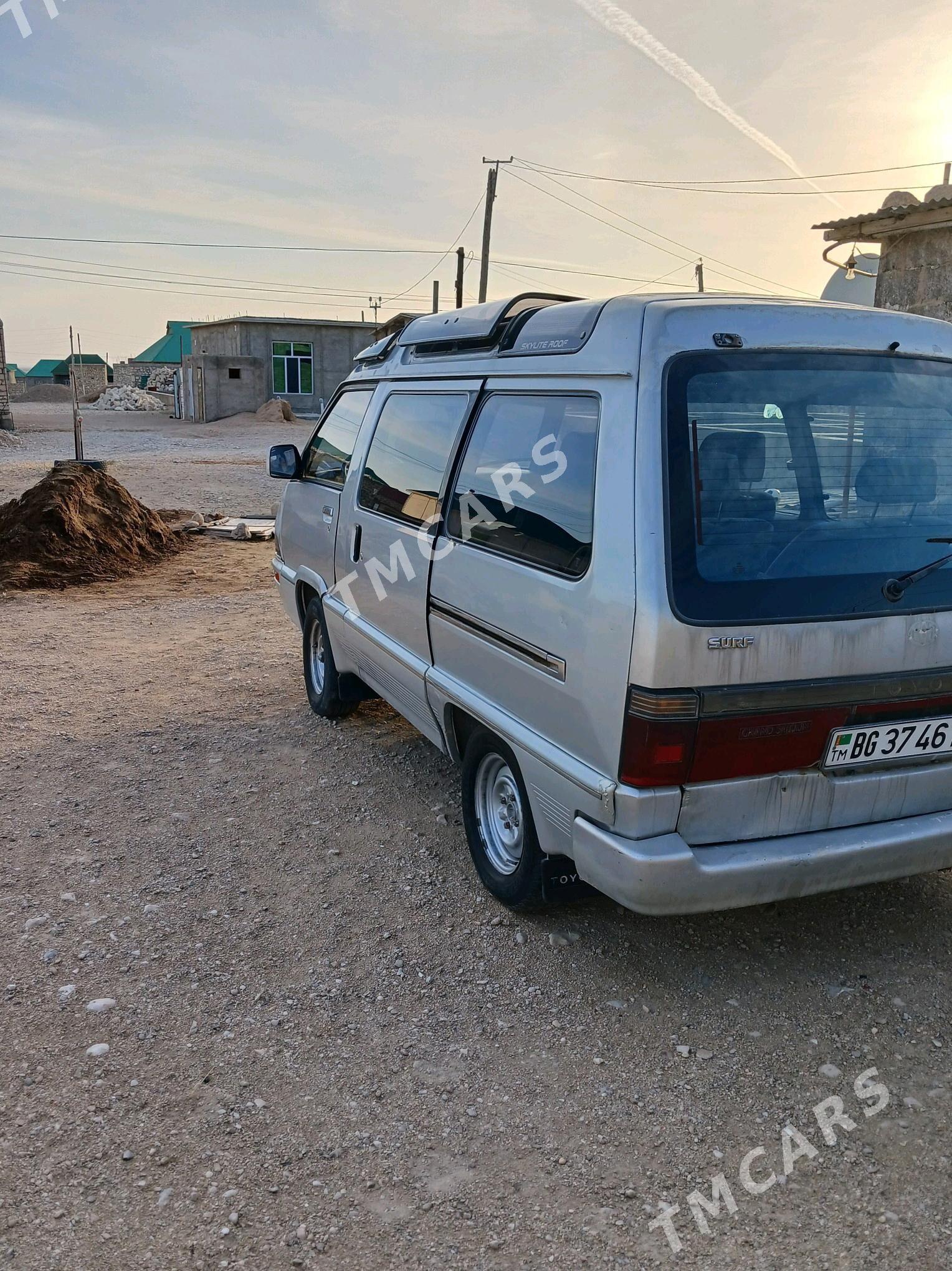 Toyota Town Ace 1991 - 23 000 TMT - Балканабат - img 4