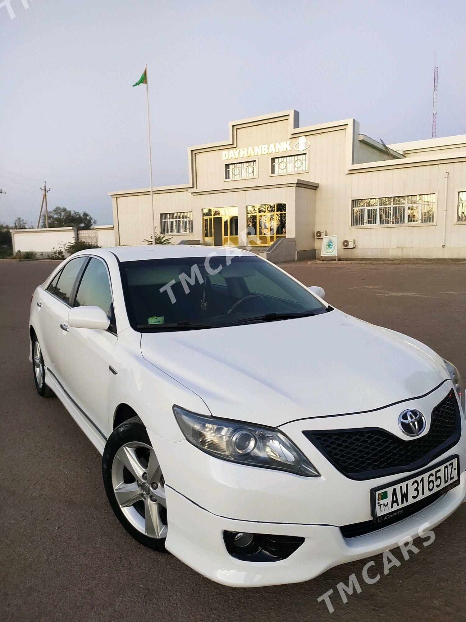 Toyota Camry 2009 - 185 000 TMT - Köneürgenç - img 4