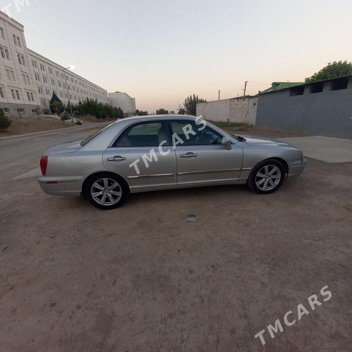 Hyundai Sonata 2004 - 78 000 TMT - Кëши - img 3