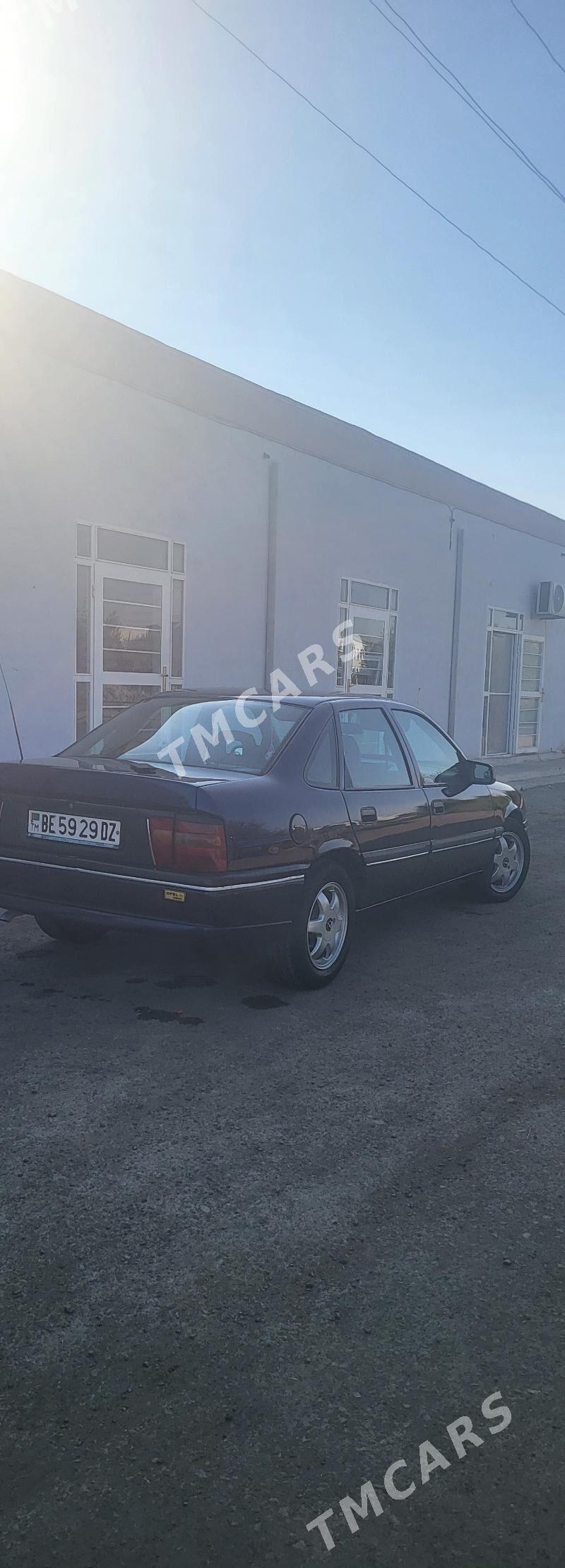 Opel Vectra 1995 - 50 000 TMT - Гороглы (Тагта) - img 1