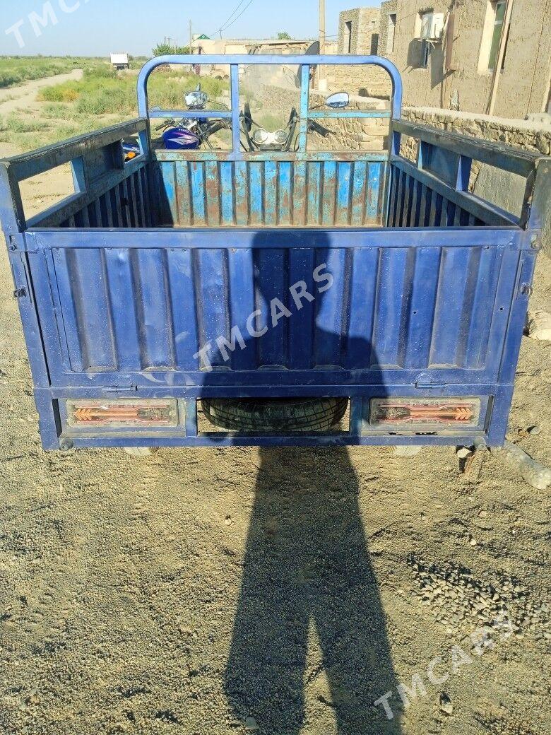 Fekon FK200-14G 2015 - 15 000 TMT - Magdanly - img 2