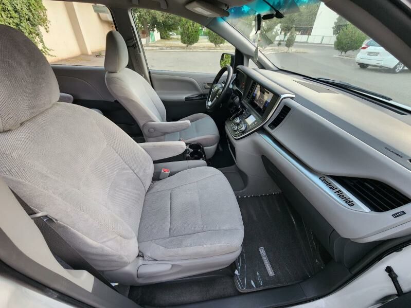 Toyota Sienna 2016 - 355 000 TMT - Ашхабад - img 4