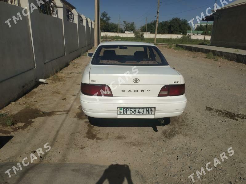 Toyota Camry 1995 - 92 000 TMT - Mary - img 2