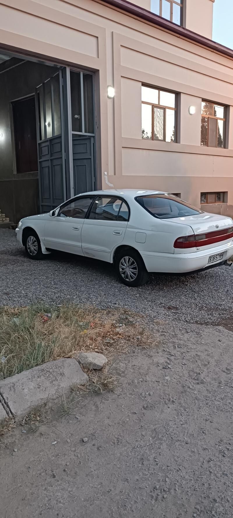 Toyota Corona 1993 - 45 000 TMT - Sakarçäge - img 2