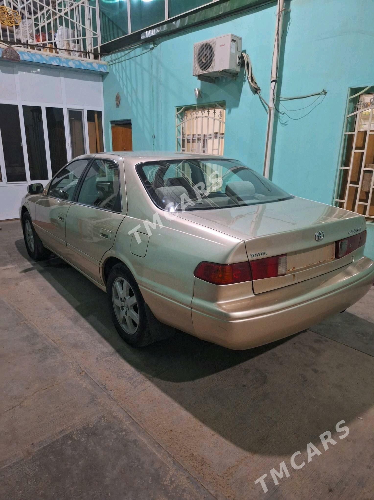 Toyota Camry 2000 - 154 000 TMT - Bäherden - img 8