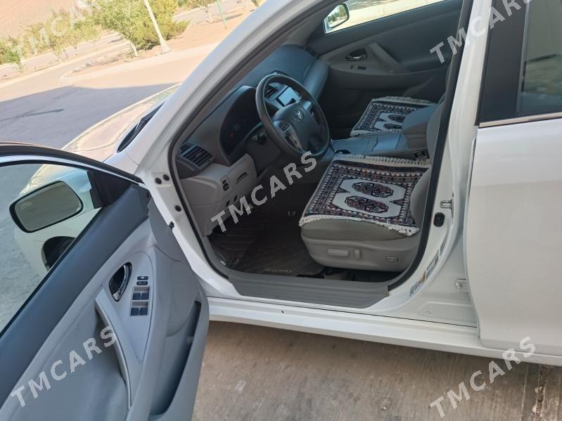 Toyota Camry 2010 - 180 000 TMT - Balkanabat - img 2