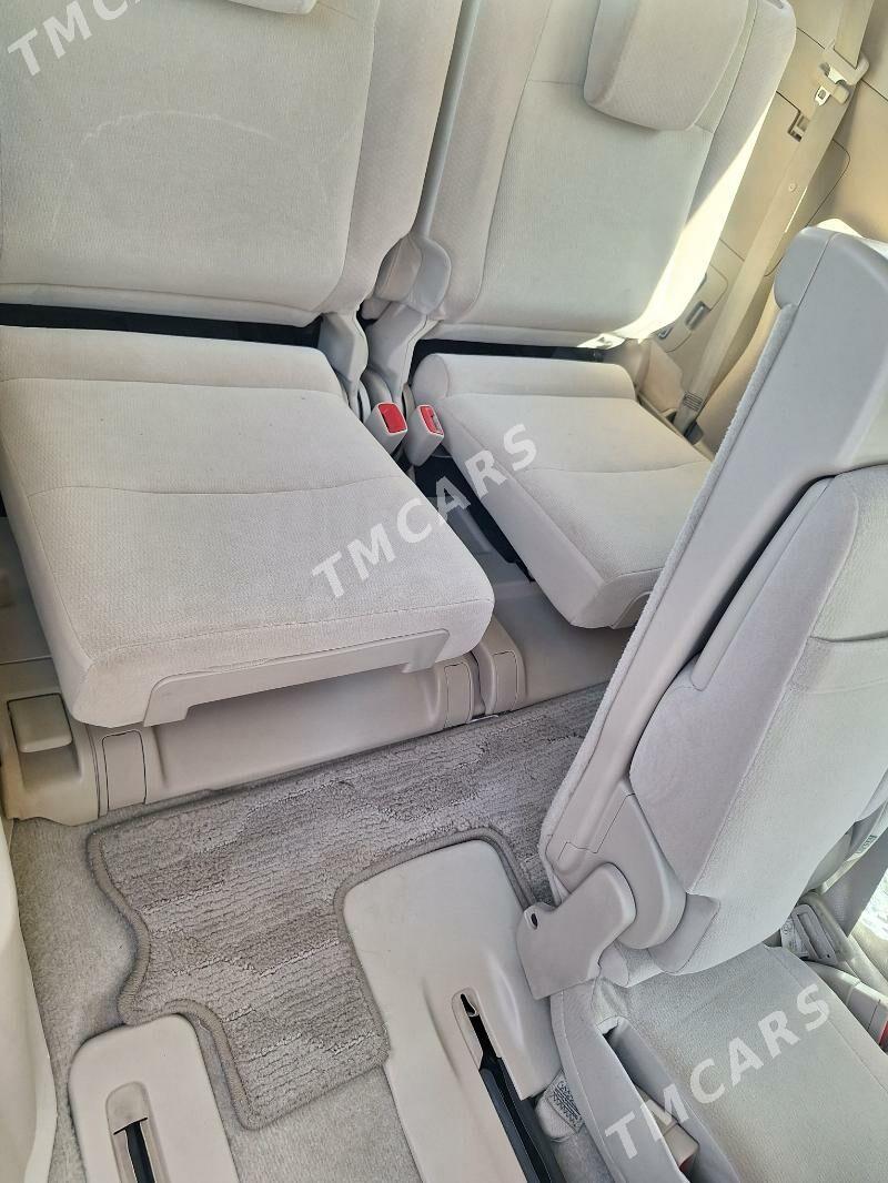 Toyota Land Cruiser Prado 2012 - 510 000 TMT - Дянев - img 5