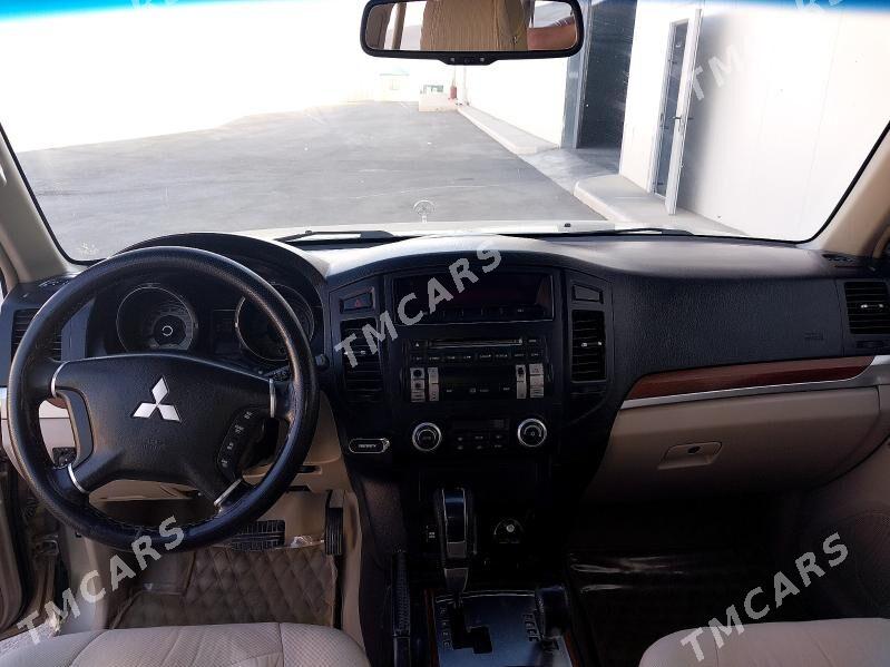 Mitsubishi Pajero 2007 - 210 000 TMT - Sowetskiý köç. (Garaşsyzlyk şaýoly) - img 4