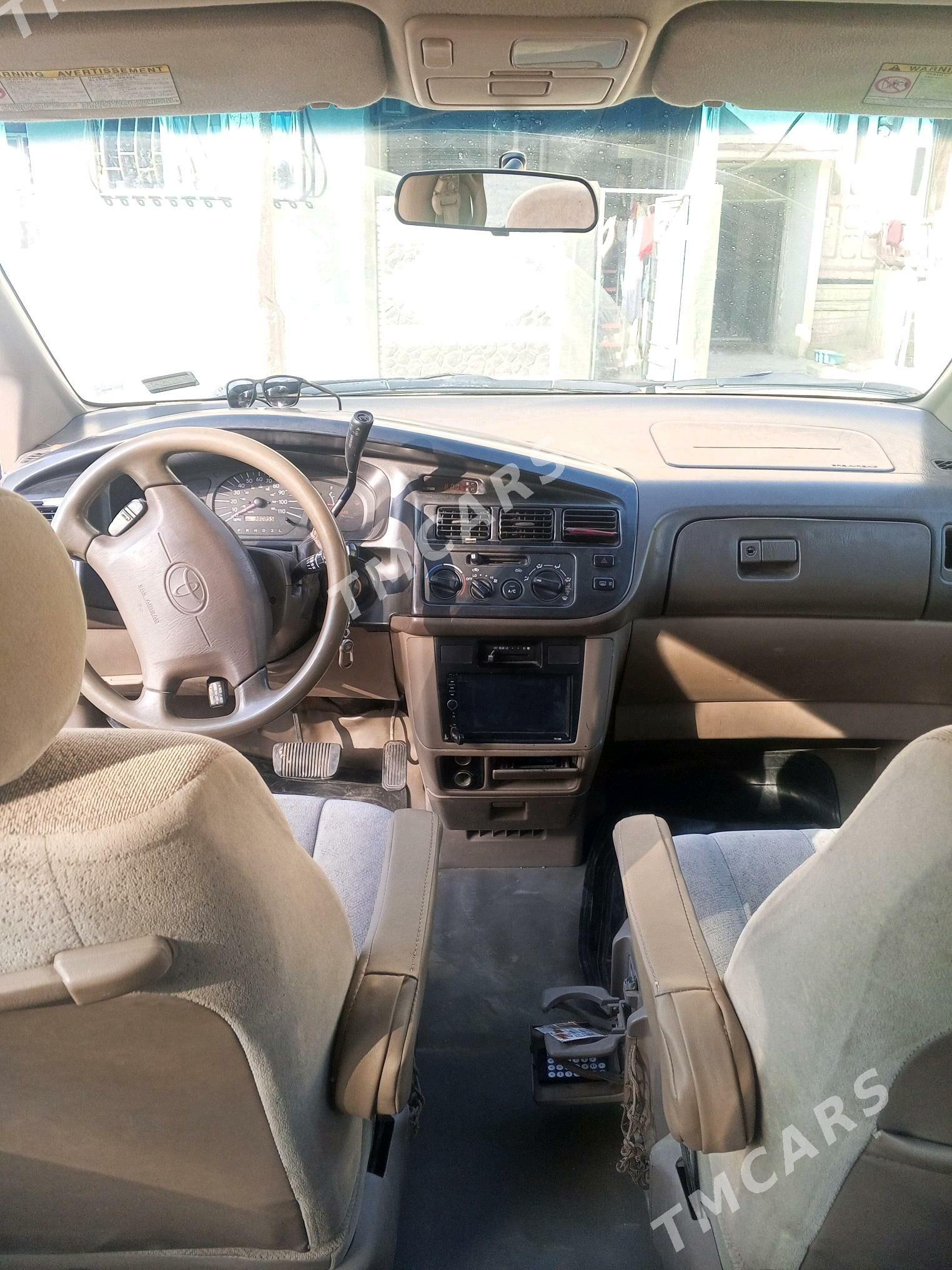 Toyota Sienna 1999 - 135 000 TMT - Мары - img 3