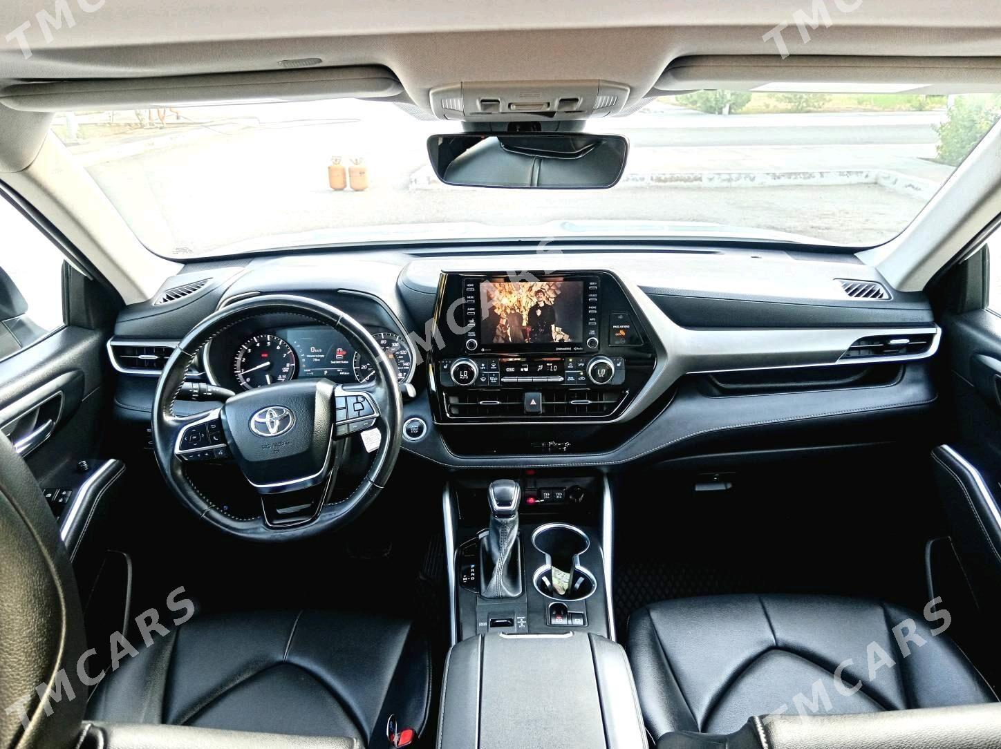 Toyota Highlander 2021 - 595 000 TMT - Балканабат - img 2