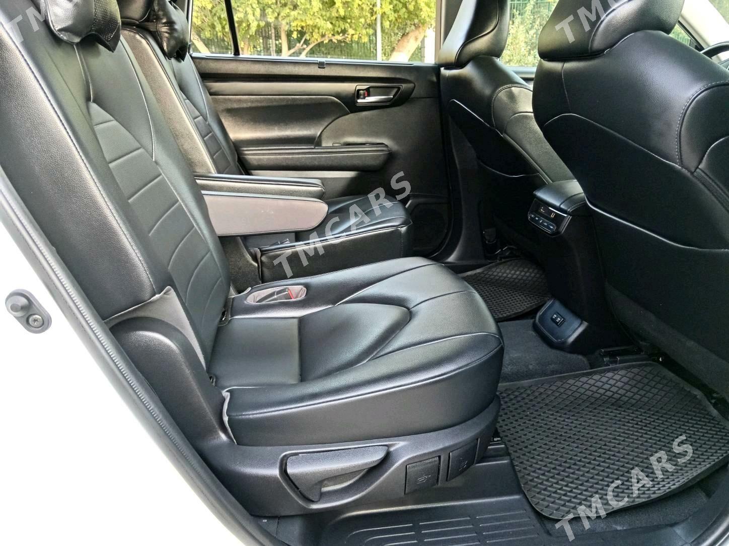 Toyota Highlander 2021 - 595 000 TMT - Балканабат - img 9