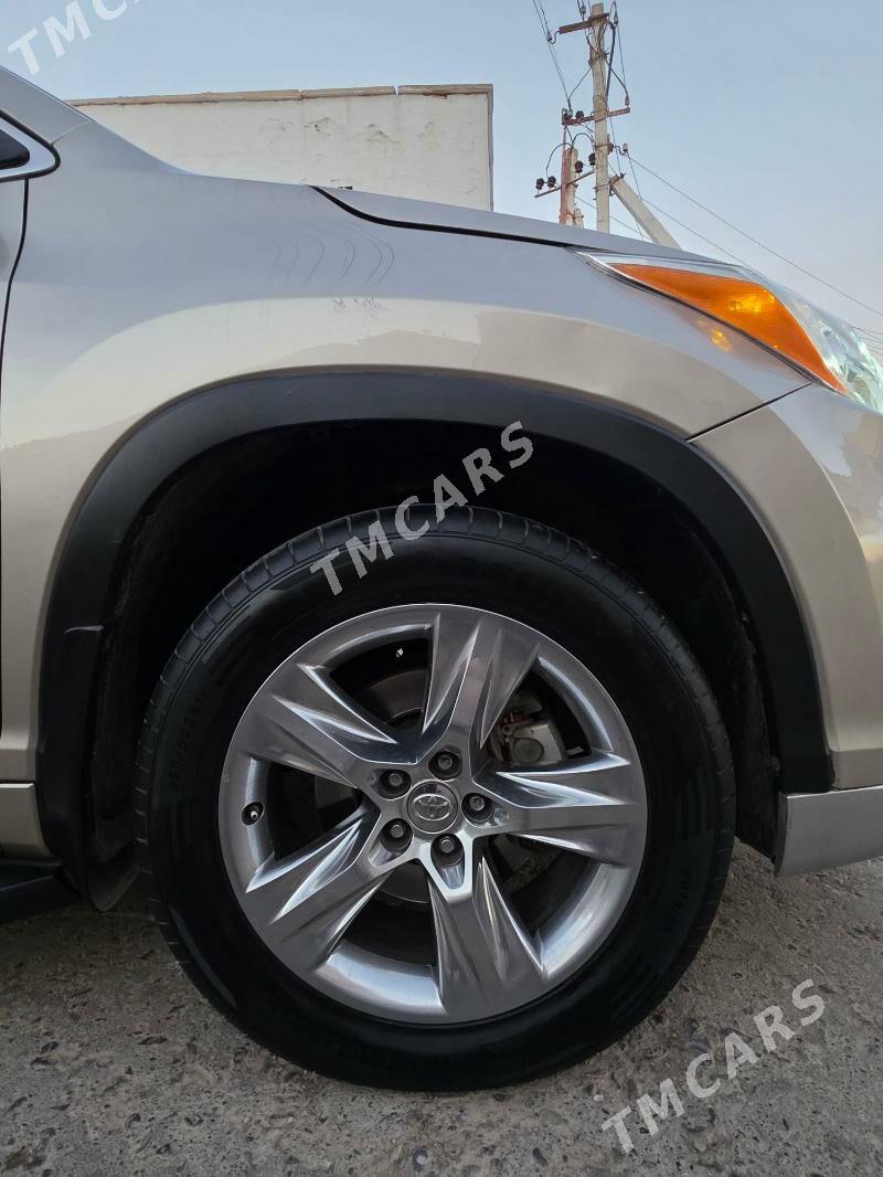 Toyota Highlander 2016 - 360 000 TMT - Туркменабат - img 3