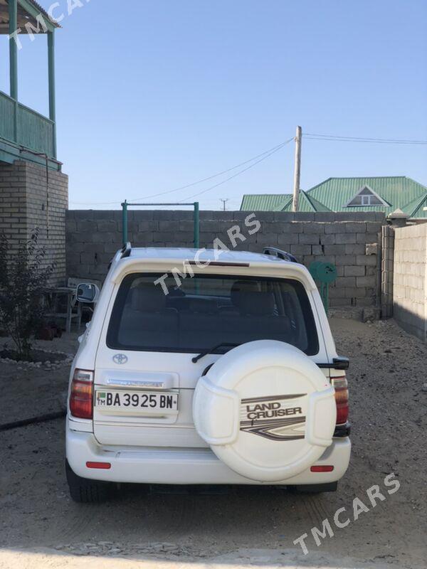 Toyota Land Cruiser 2000 - 220 000 TMT - Hazar - img 6
