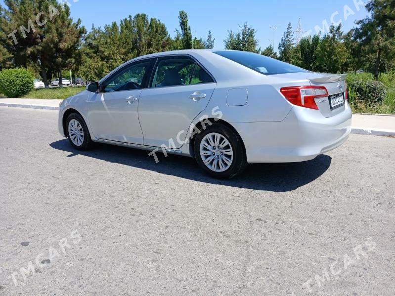 Toyota Camry 2012 - 220 000 TMT - Çärjew - img 2
