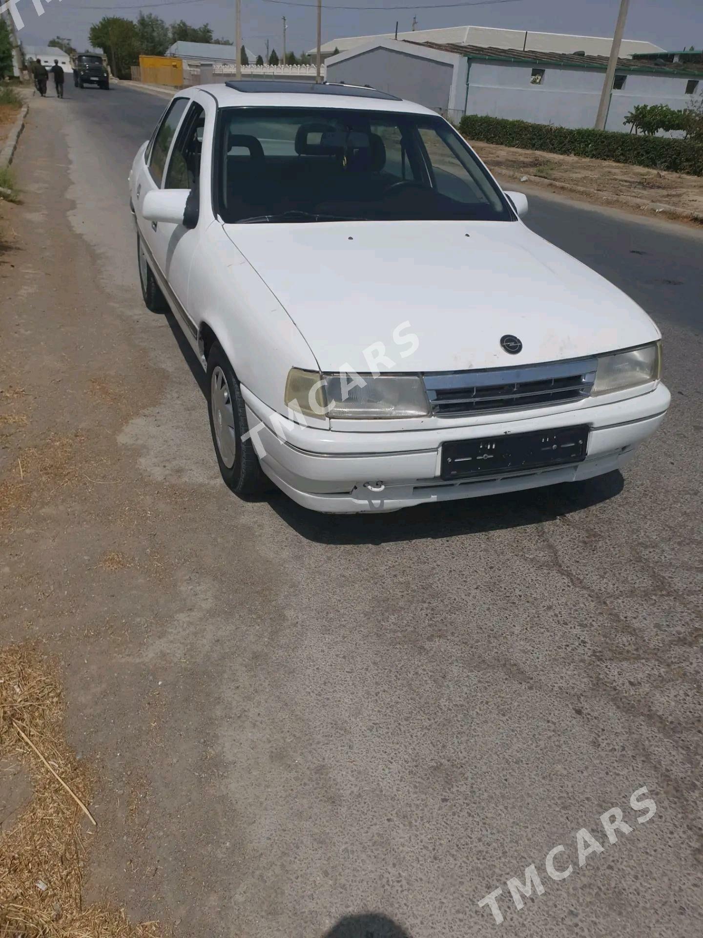 Opel Vectra 1991 - 30 000 TMT - Бахарден - img 4