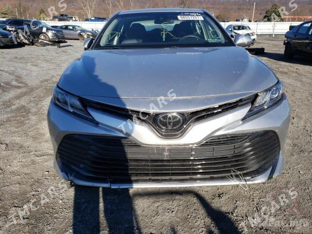Toyota Camry 2018 - 350 000 TMT - Туркменбаши - img 2