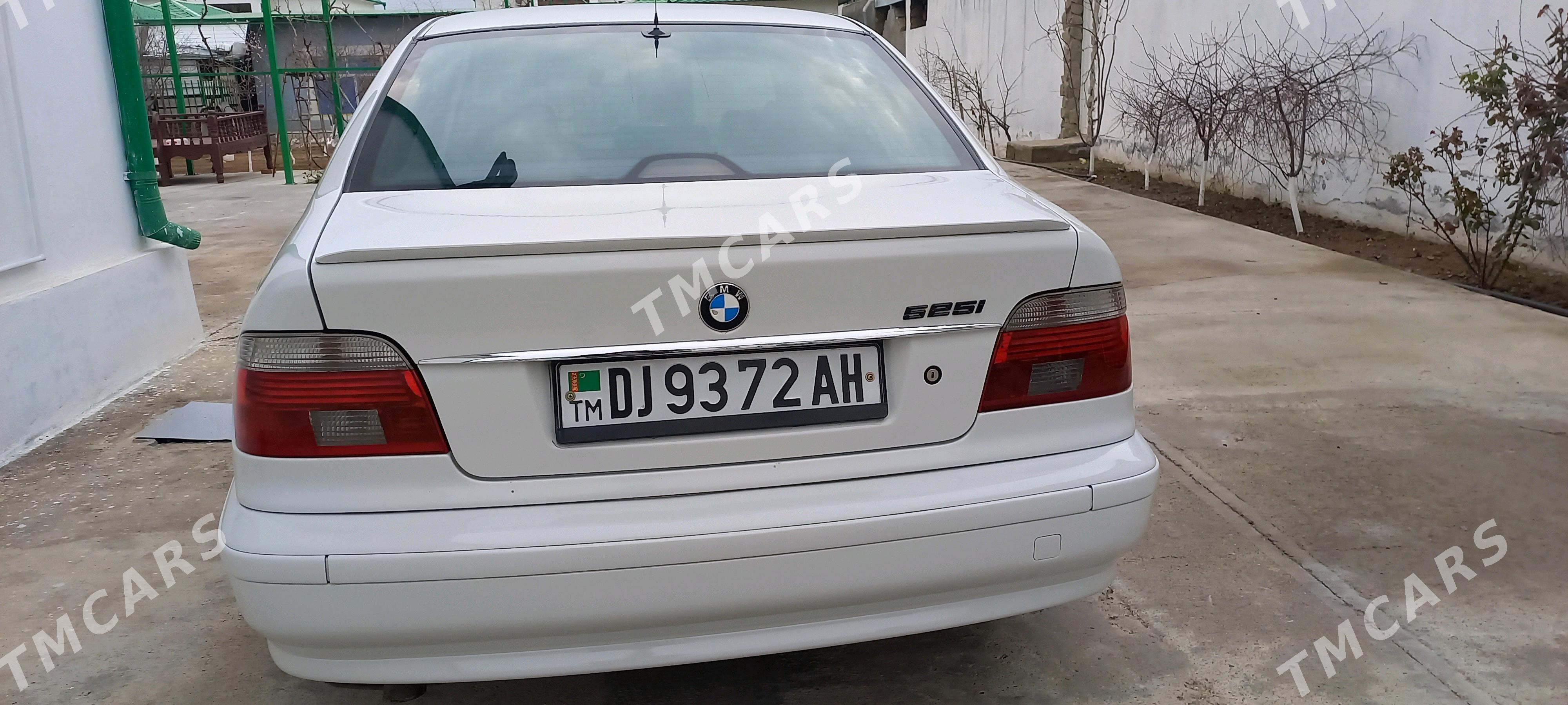 BMW 5 Series 2002 - 120 000 TMT - Sarahs - img 5