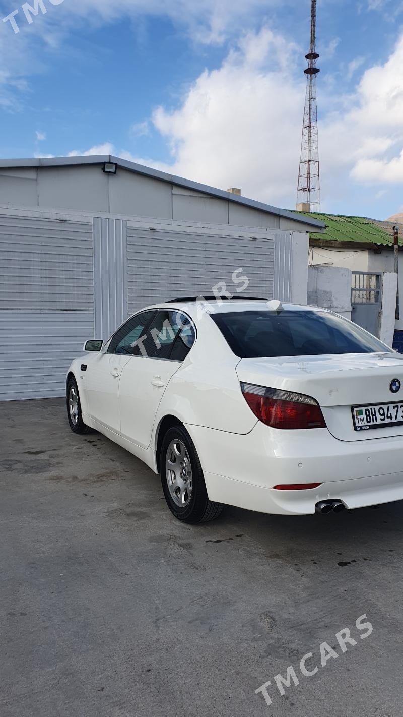 BMW E60 2003 - 140 000 TMT - Balkanabat - img 4