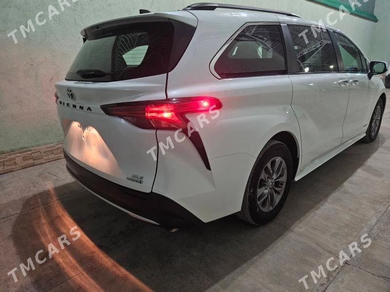 Toyota Sienna 2021 - 500 000 TMT - Теджен - img 8