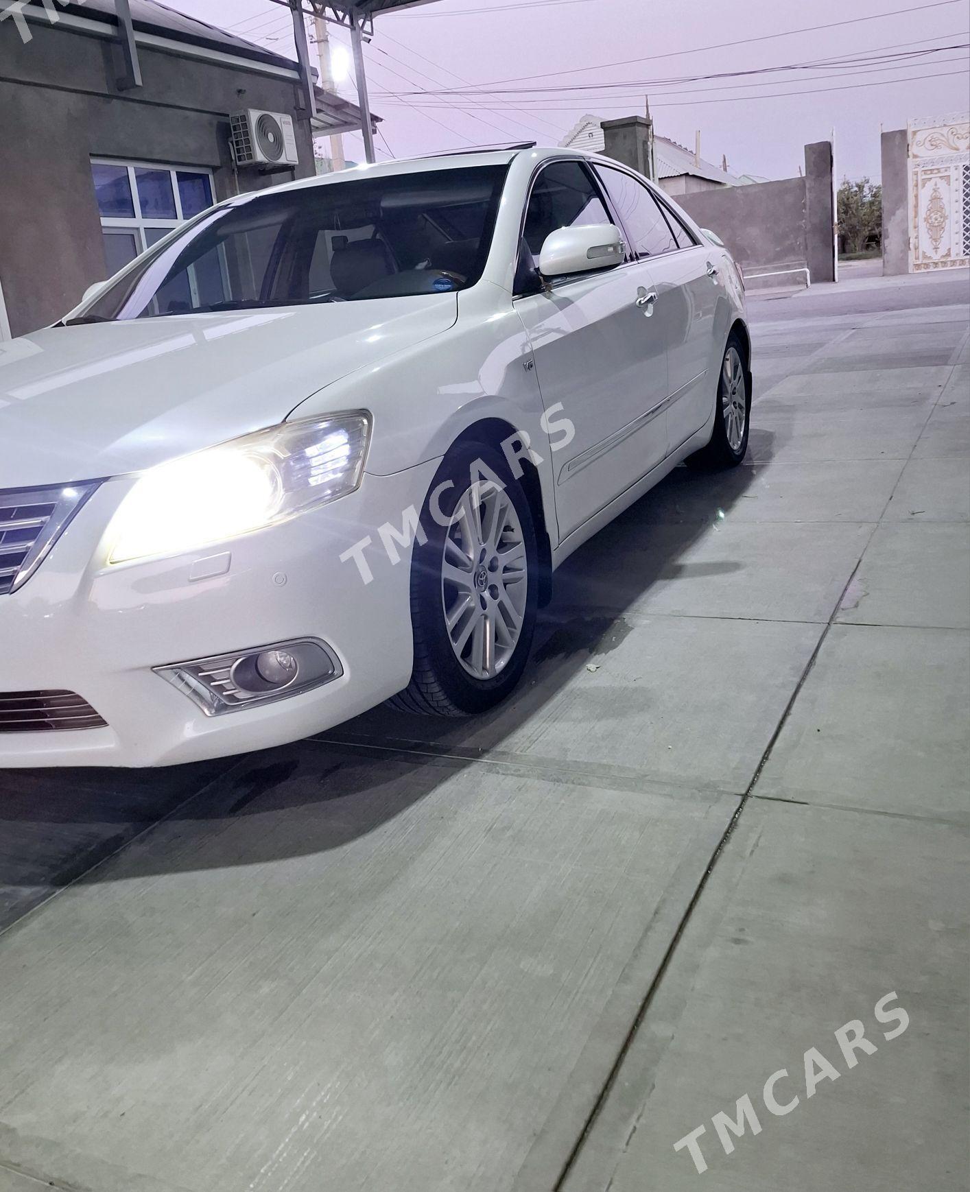 Toyota Aurion 2010 - 270 000 TMT - Gökdepe - img 2