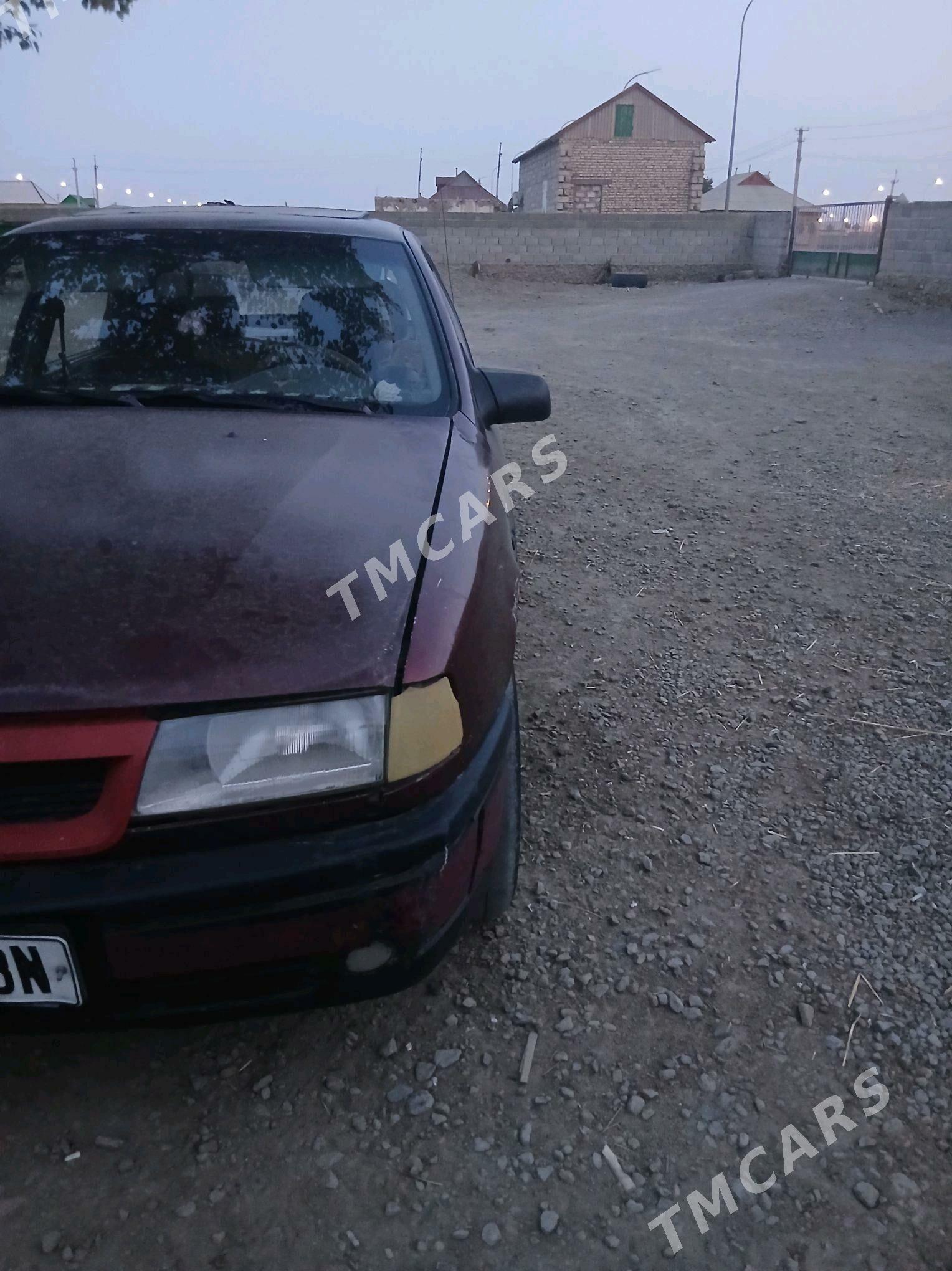 Opel Vectra 1991 - 15 000 TMT - Bereket - img 4