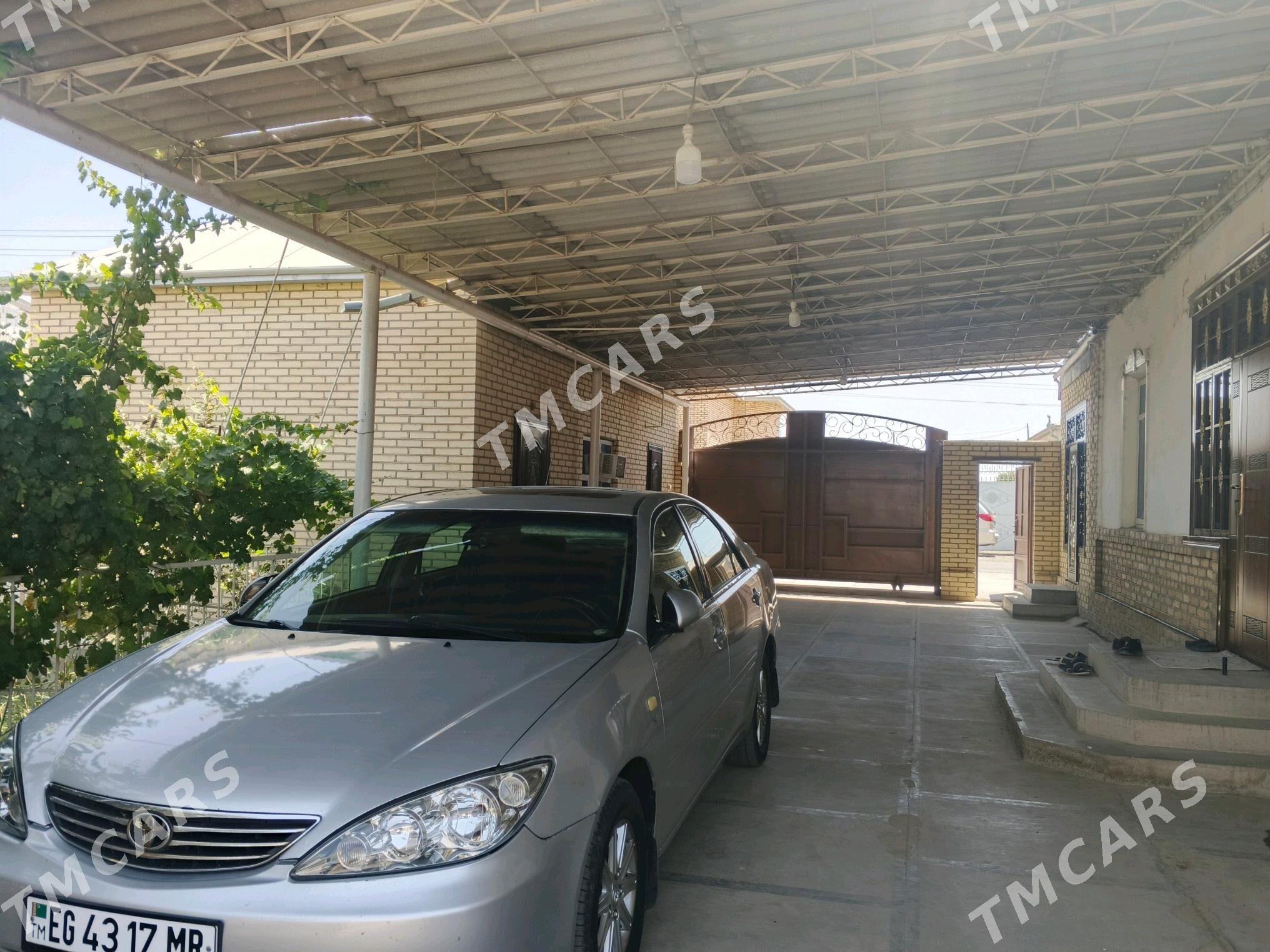 Toyota Camry 2003 - 182 000 TMT - Mary - img 3