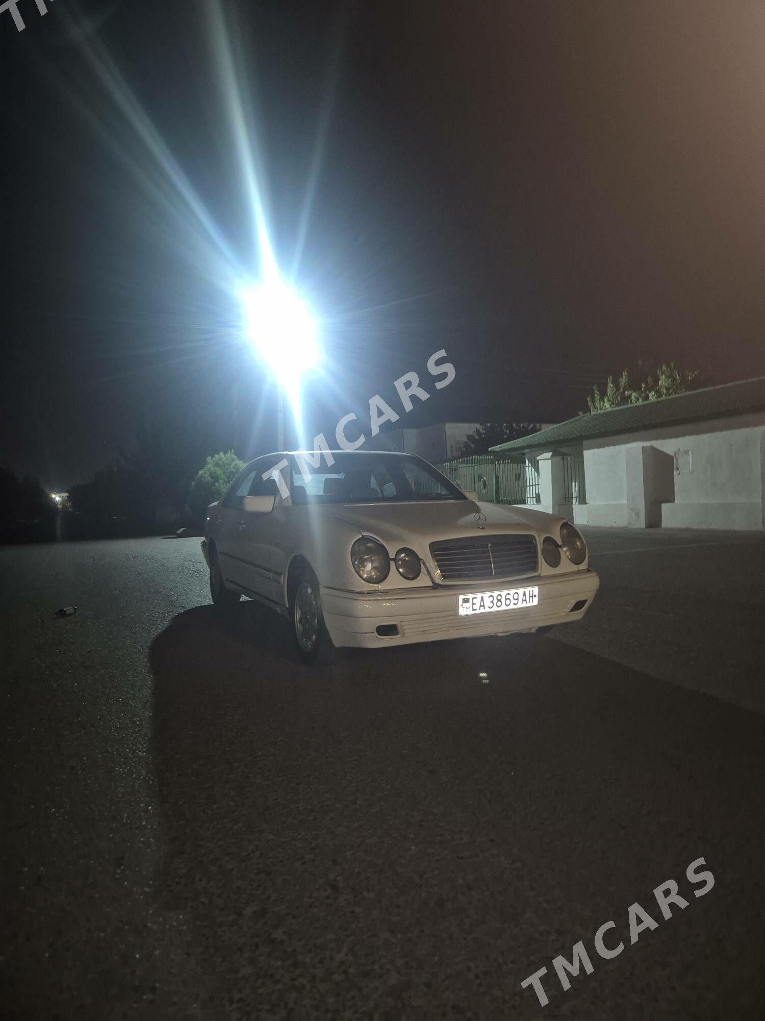 Mercedes-Benz 230E 1997 - 60 000 TMT - Aşgabat - img 5