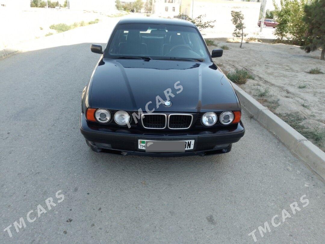 BMW 525 1993 - 71 000 TMT - Balkanabat - img 3