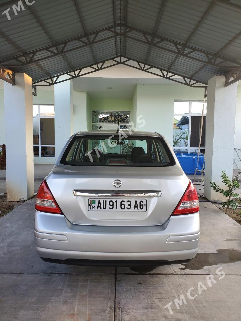 Nissan Versa 2011 - 128 000 TMT - Gypjak - img 6