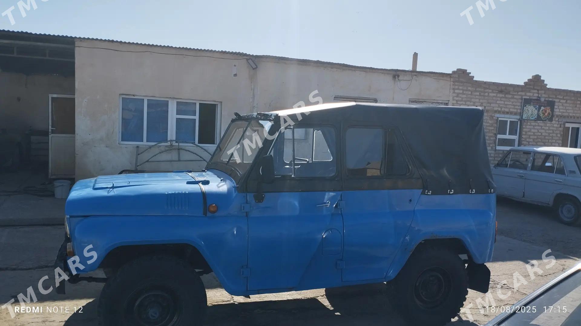 UAZ 469 1996 - 32 000 TMT - Серахс - img 2
