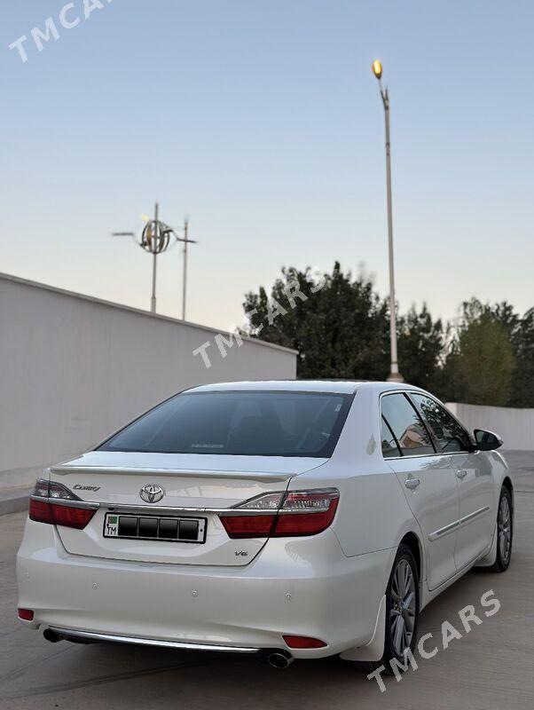 Toyota Camry 2017 - 507 000 TMT - Ашхабад - img 2