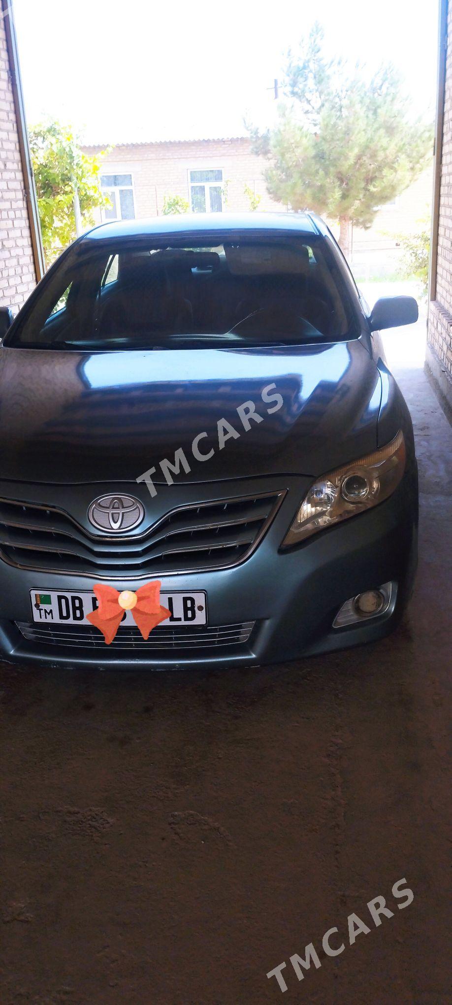 Toyota Camry 2008 - 140 000 TMT - Гарабекевюл - img 1