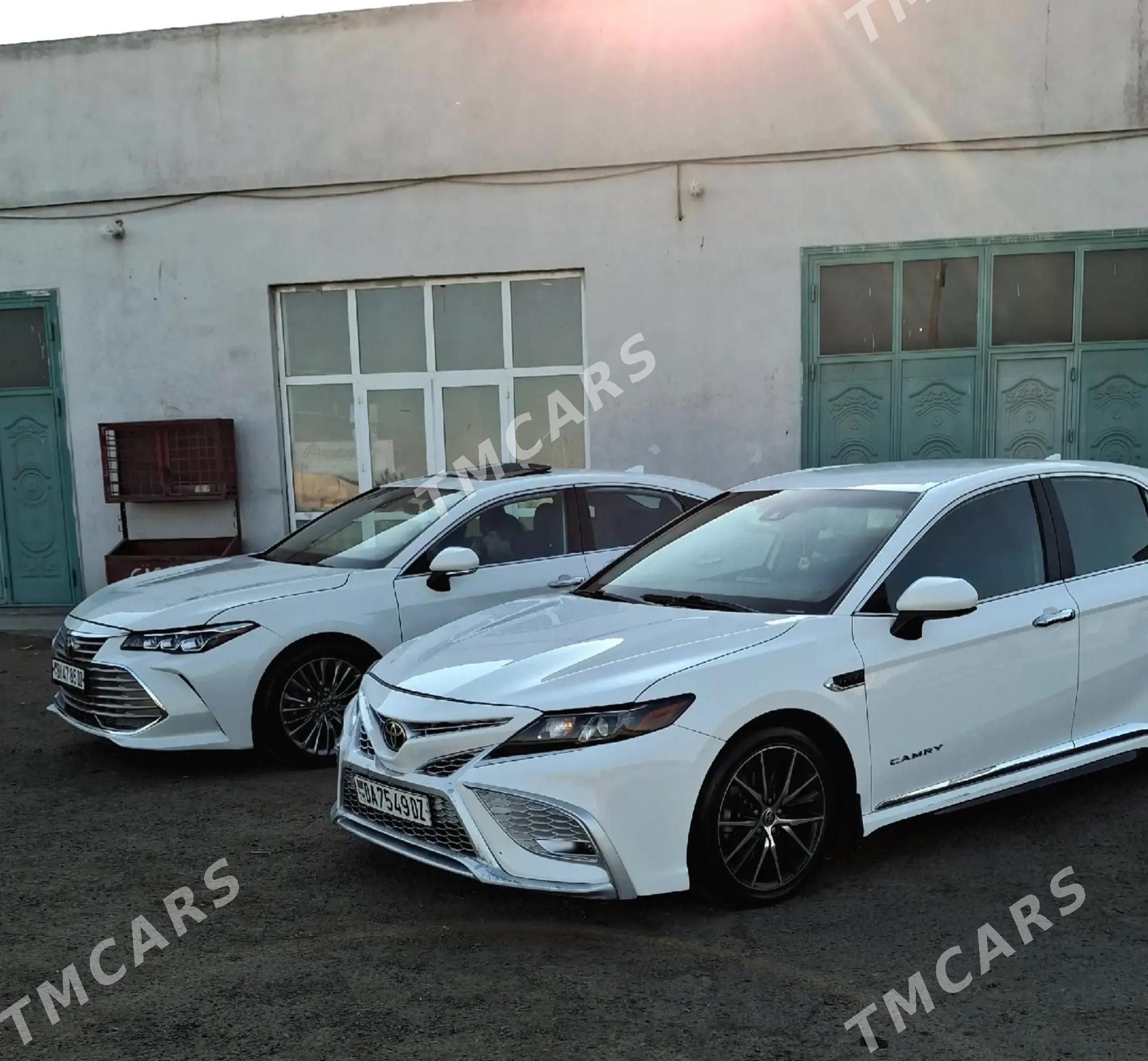 Toyota Camry 2021 - 310 000 TMT - Дашогуз - img 2