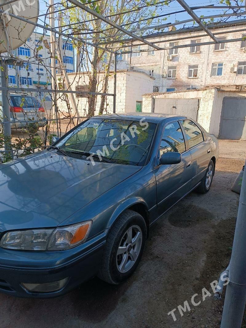 Toyota Camry 2000 - 130 000 TMT - Туркменбаши - img 3