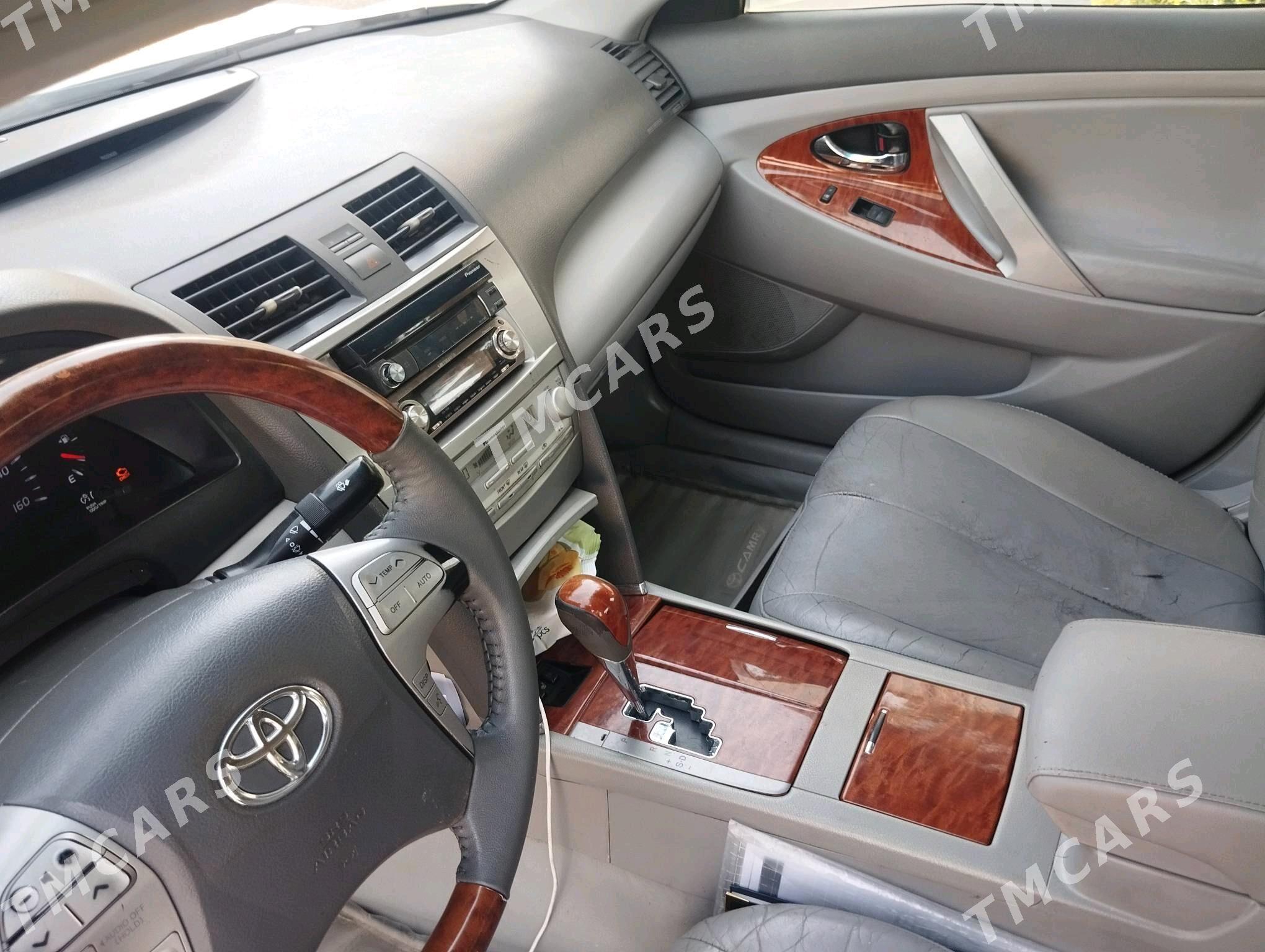 Toyota Camry 2010 - 200 000 TMT - Чоганлы - img 5