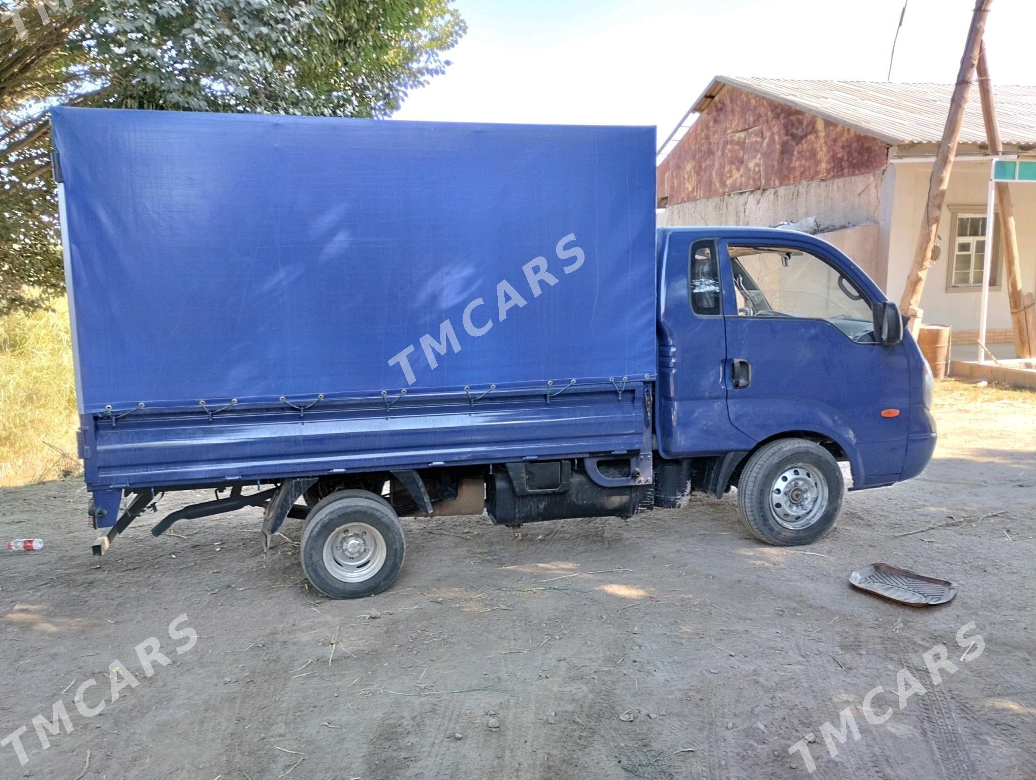 Kia Bongo 2010 - 110 000 TMT - Şabat etr. - img 3