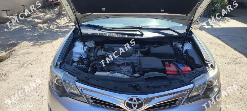 Toyota Camry 2012 - 210 000 TMT - Şabat etr. - img 3