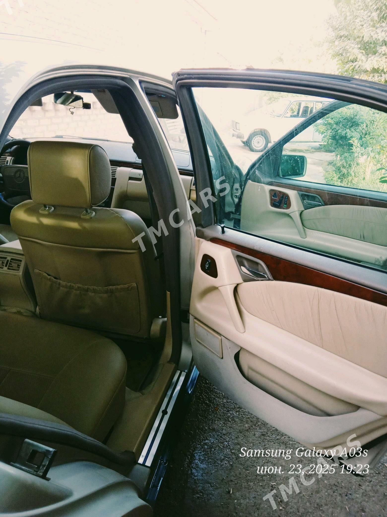 Mercedes-Benz E320 1997 - 80 000 TMT - Tejen - img 3